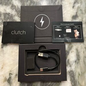 CLUTCH V3 iPhone Charger (used)